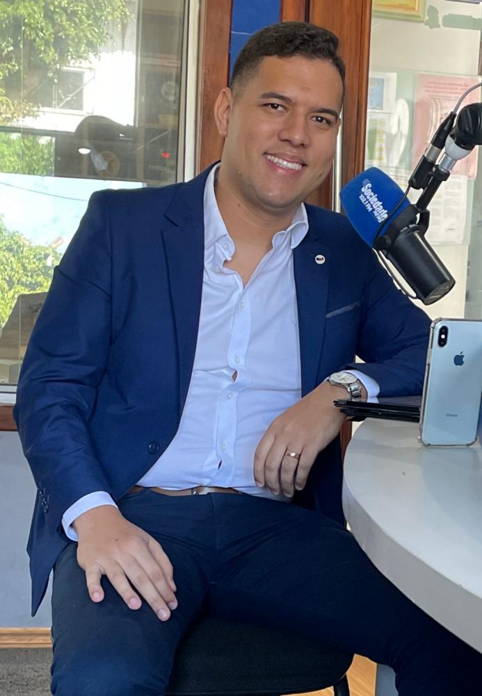 ”A escola não pode exigir a entrega total do material escolar”, afirma advogado 