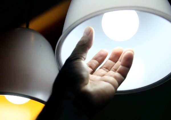 Aneel mantém bandeira tarifária verde para fevereiro