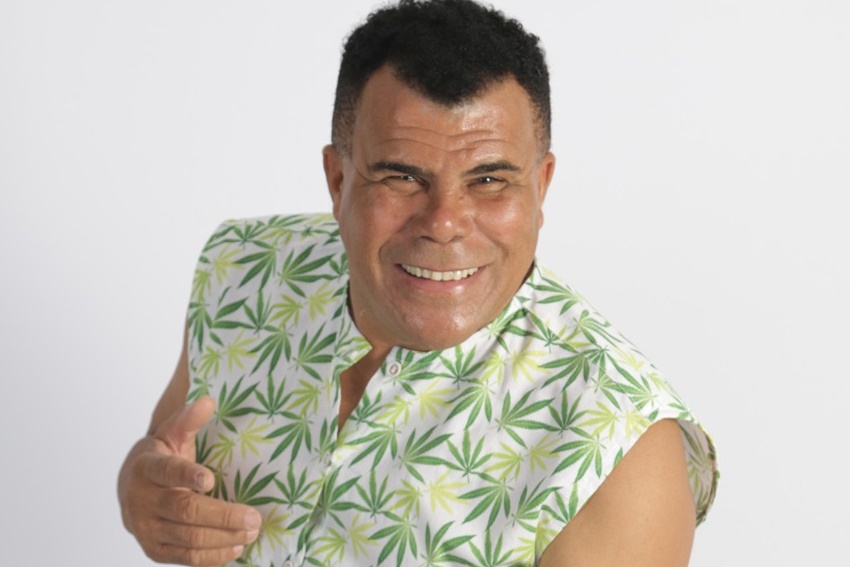 Djalma Ferreira faz esquenta do Carnaval em Feira de Santana