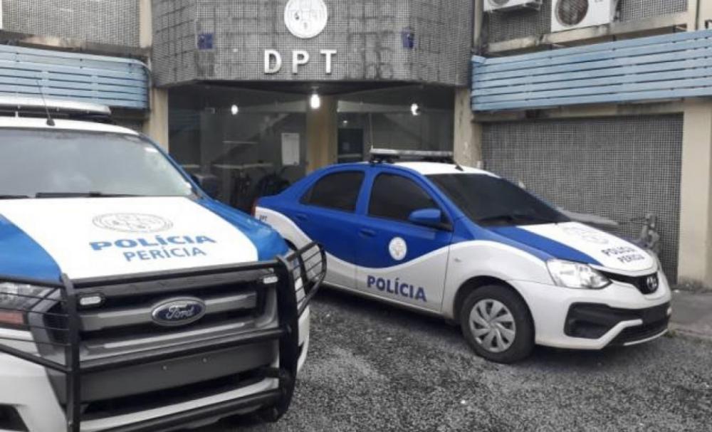 Feira: Mulher é assassinada a tiros no bairro Tomba