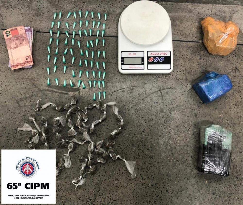 Guarnição da 65ª CIPM apreende drogas no bairro Viveiros em Feira de Santana 