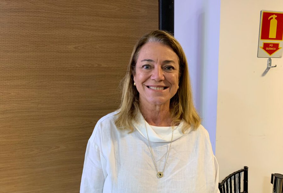 Fabíola Mansur toma posse como deputada estadual 