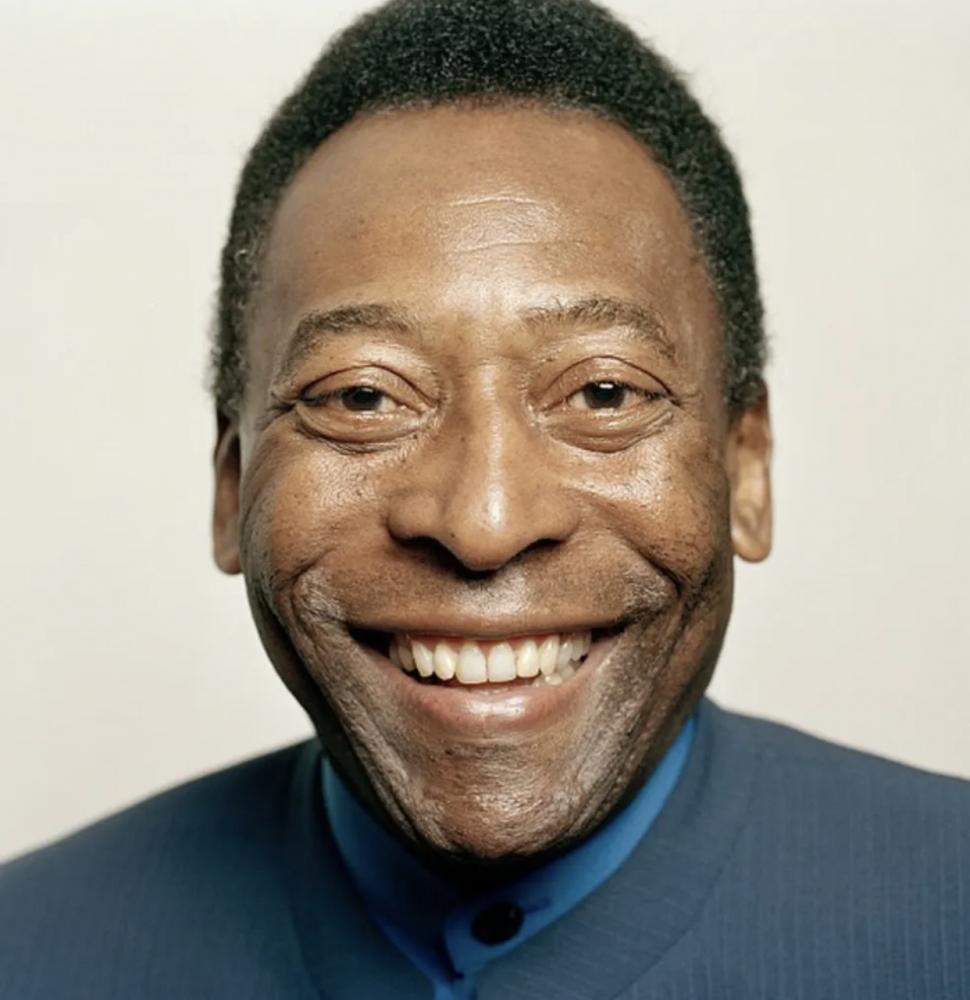 Suposta filha de Pelé terá parte da herança reservada até que DNA comprove a paternidade