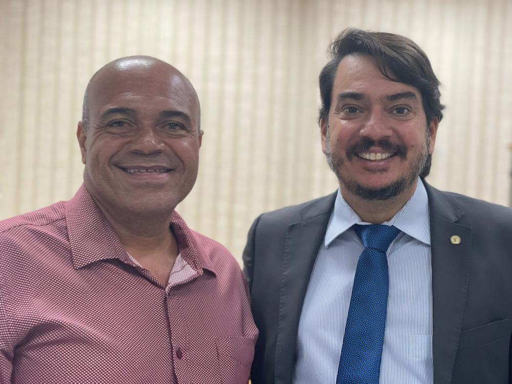 Deputado Pedro Tavares e prefeito Alex Aleluia se reúnem para discutir ações para São Félix