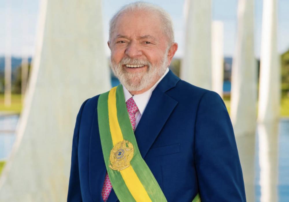 Lula assina novo decreto da Lei Rouanet: ‘Cultura voltou’