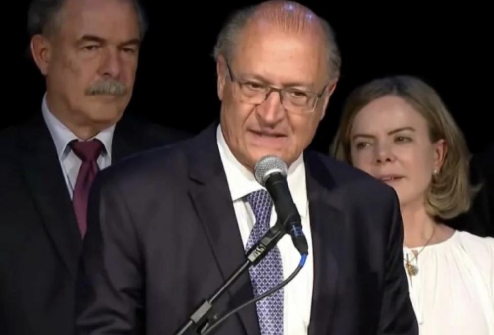 Alckmin defende permanência do GSI: ‘Erros não justificam extinção’