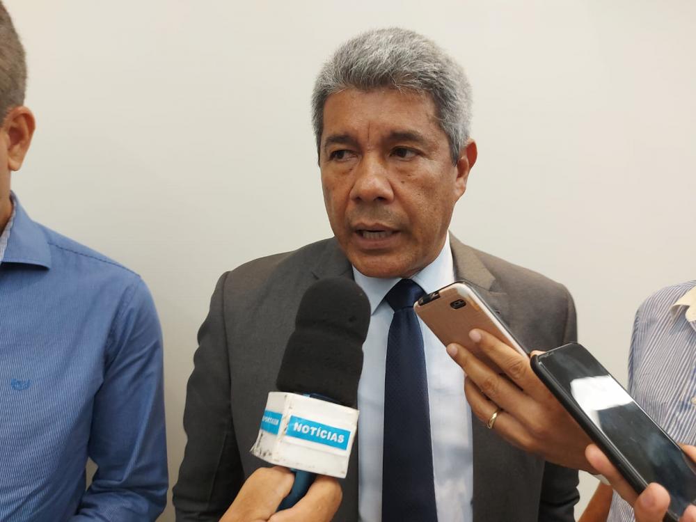 Em Feira, Jerônimo anuncia construção de um Plano de Desenvolvimento para a região