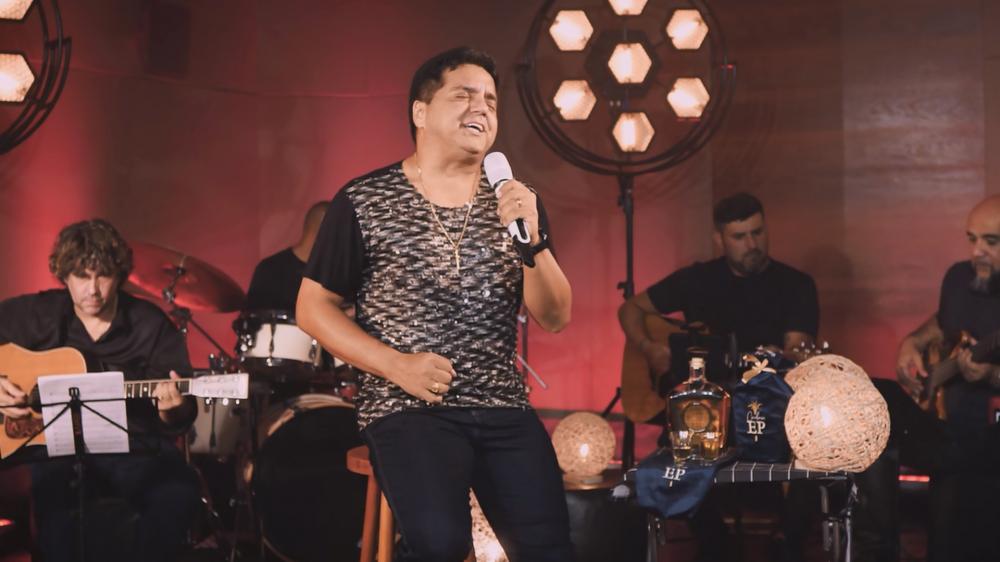 Lairton lança novo EP nas plataformas digitais