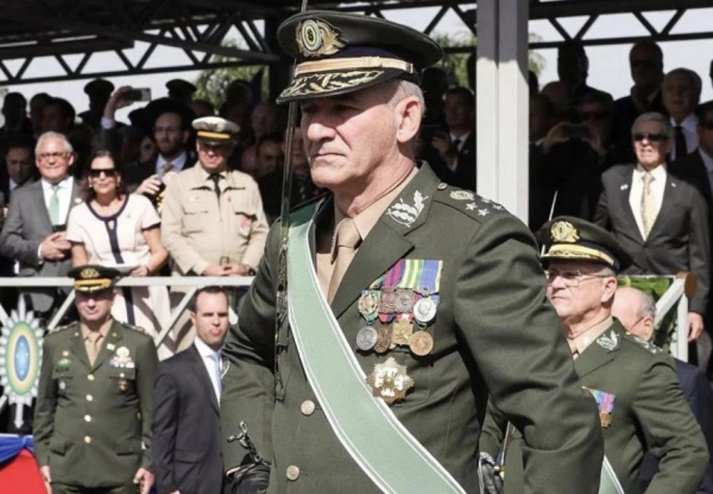 Planalto ganhará vidros blindados e câmeras de reconhecimento facial, anuncia ministro do GSI