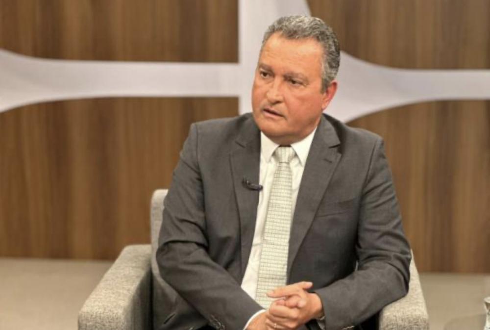 Deputados enviam ofício pedindo demissão de Rui Costa