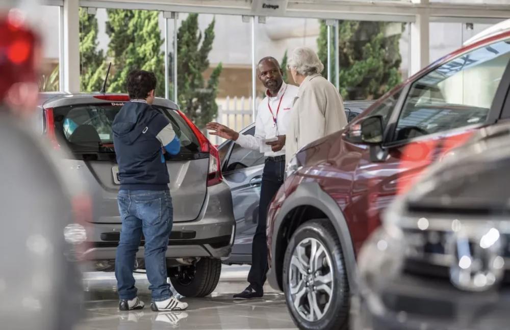 Carros mais baratos: medida do governo também vai impactar preços dos usados? Entenda