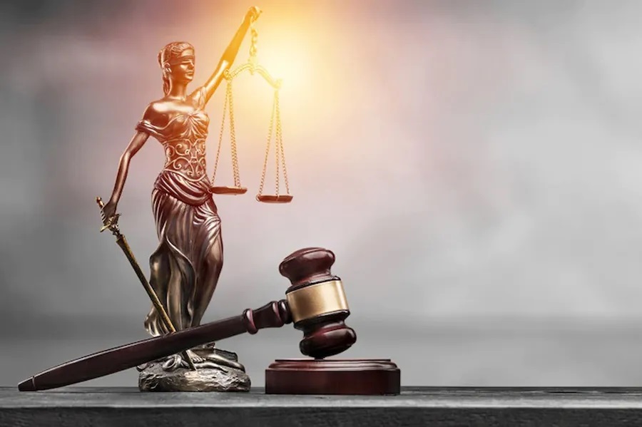 A justiça e a insipiência do brasileiro