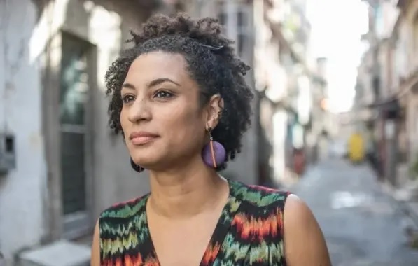 Polícia Federal cumpre mandado de prisão em operação que apura morte de Marielle Franco