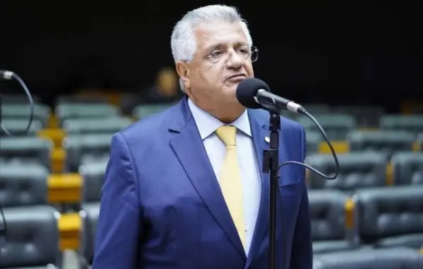 Bacelar elogia disposição do governo de regulamentar apostas, mas critica taxação que pode inviabilizar a atividade