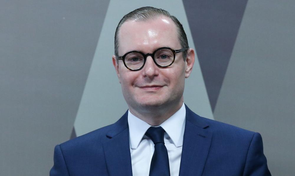 Zanin toma posse no cargo de ministro do STF nesta quinta-feira 