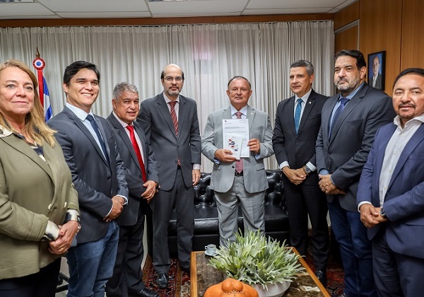 Alba recebe parecer prévio do TCE sobre contas da gestão de Rui