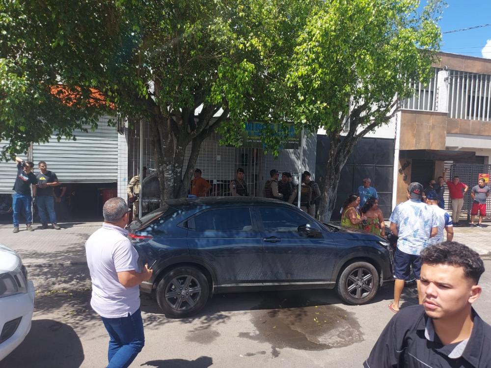 Quatro ciganos mortos e três pessoas baleadas em restaurante de Feira de Santana