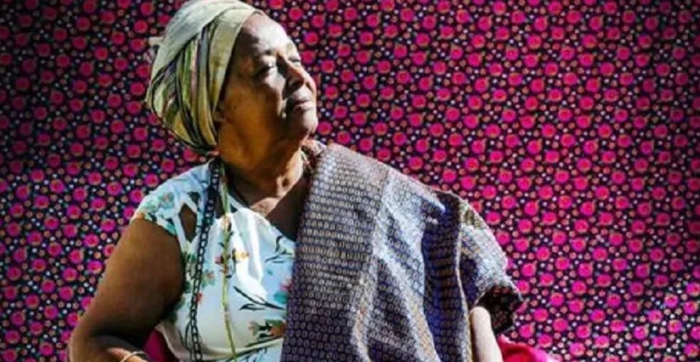 Líder quilombola, Mãe Bernadete é morta a tiros em terreiro na Bahia