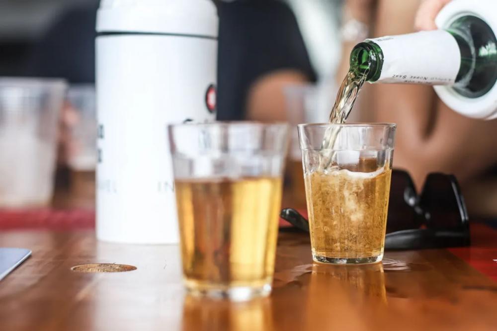 Álcool causou 124,5 internações a cada 100 mil habitantes em 2021