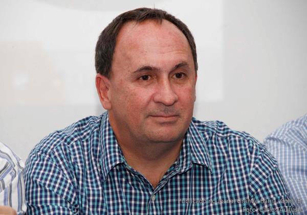 João Gualberto anuncia que não disputará reeleição para prefeito