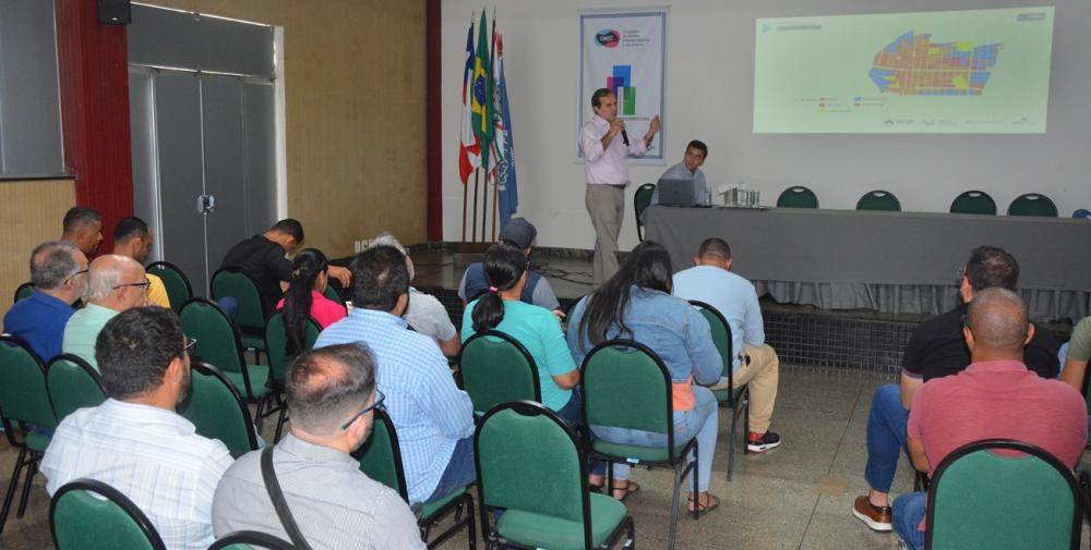 Sugestões para PPP do estacionamento rotativo serão avaliadas dentro de 15 dias