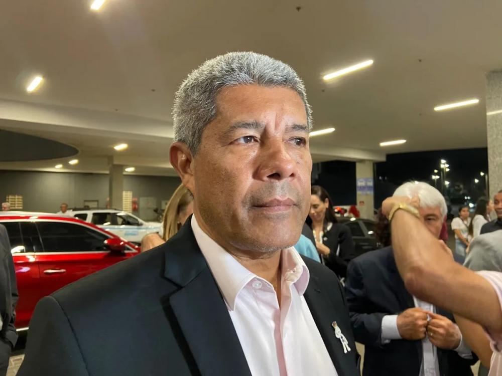 Governador descarta intervenção federal após confronto entre facções