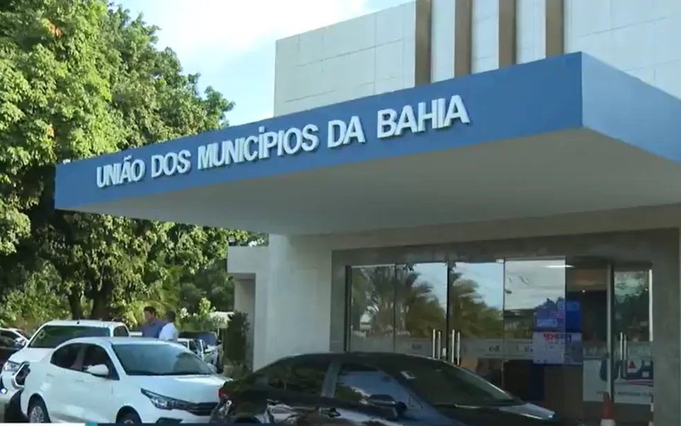 Prefeitos de mais de 150 cidades baianas reivindicam aumento dos repasses do FPM