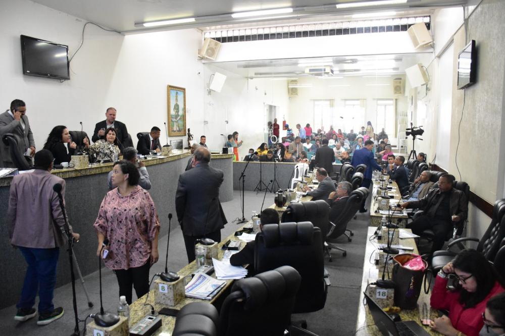 Prefeito prefere recuar em projeto de empréstimo do que detalhar obras para a Câmara