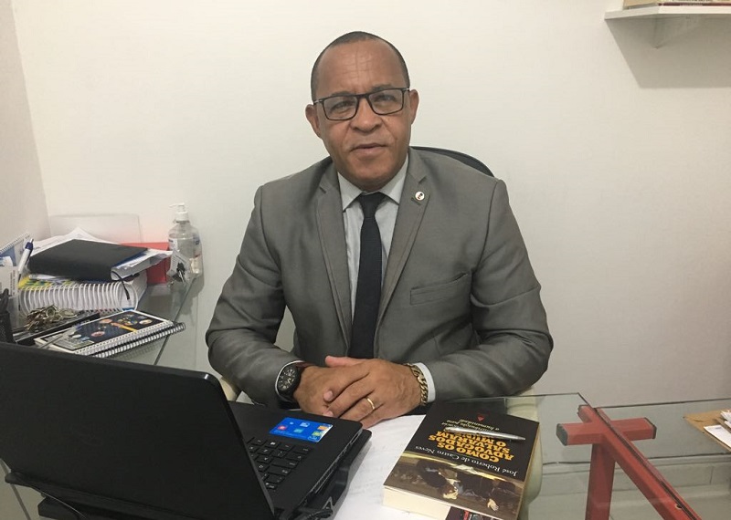 Hércules Oliveira acusa Câmara de cometer crime de improbidade administrativa 