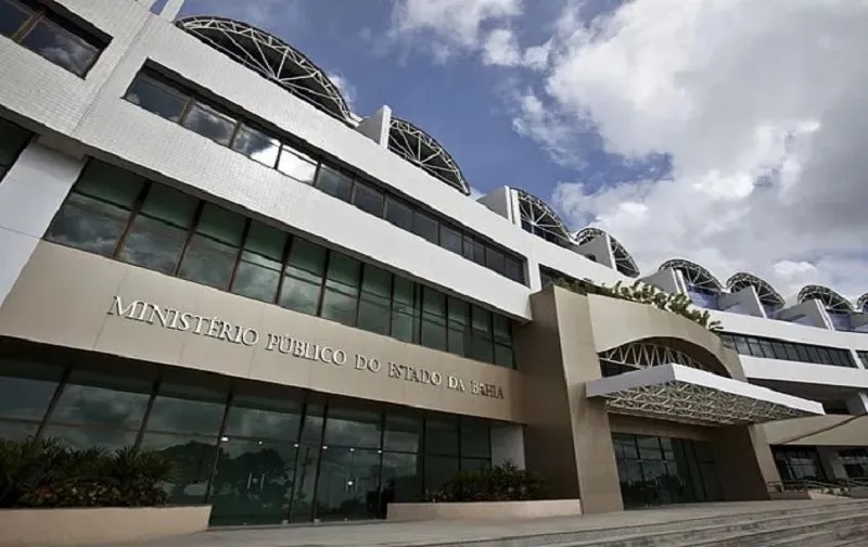 Ex-prefeito é acionado pelo MP por dano de mais de R$ 1 milhão