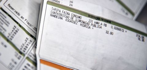 Baianos negociaram quase meio milhão em dívidas em julho e agosto