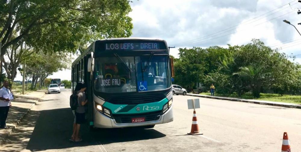 Diariamente, Prefeitura diz que 350 viagens e 20 ônibus urbanos atendem campus da UEFS