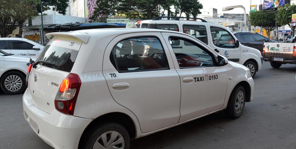 Vistoria anual da frota de táxis de Feira de Santana começa nesta segunda, 16