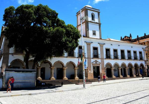 Polícia Federal realiza operação na Câmara Municipal de Salvador