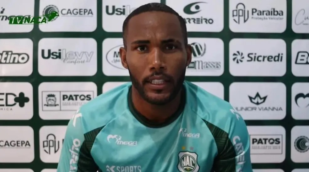 Jogador de futebol é preso no Sertão da PB por suspeita de ser mandante de homicídio no Espírito Santo