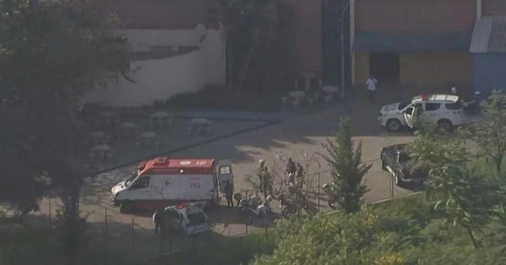 Tiros em escola estadual de SP deixam um morto e dois feridos