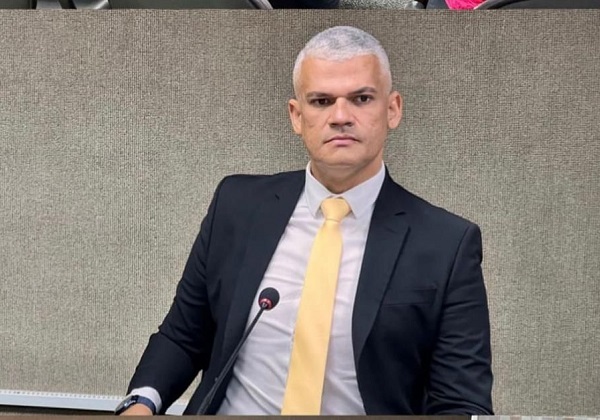 Pablo Roberto diz que não abrirá mão de pré-candidatura em nome de Zé Ronaldo