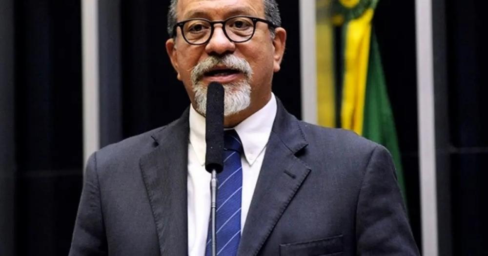 Afonso Florence volta a ser nomeado na Casa Civil de Jerônimo após exoneração para tratar de emendas