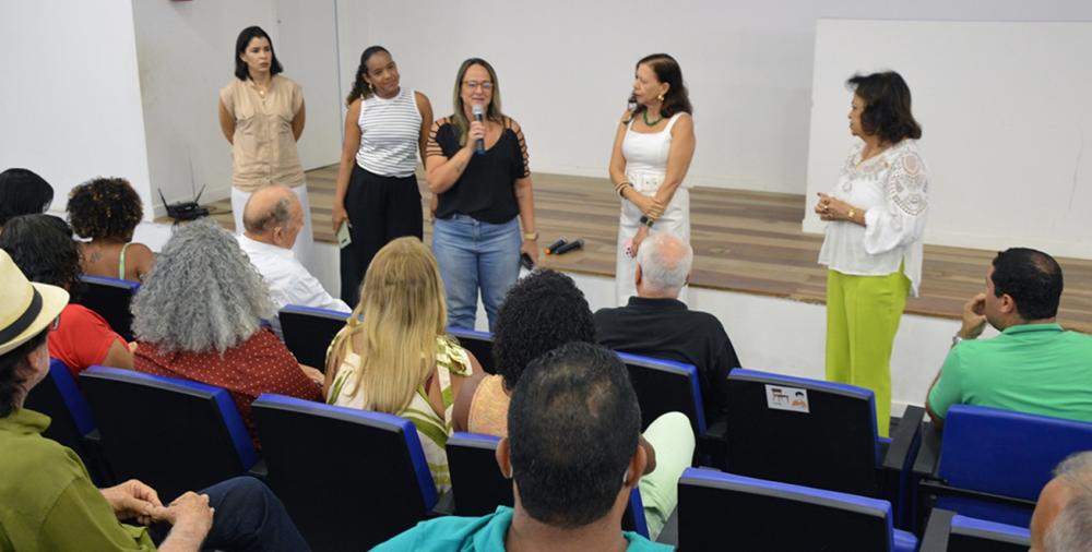 Secretaria de Educação reúne representantes de diversos segmentos em mobilização pela alfabetização