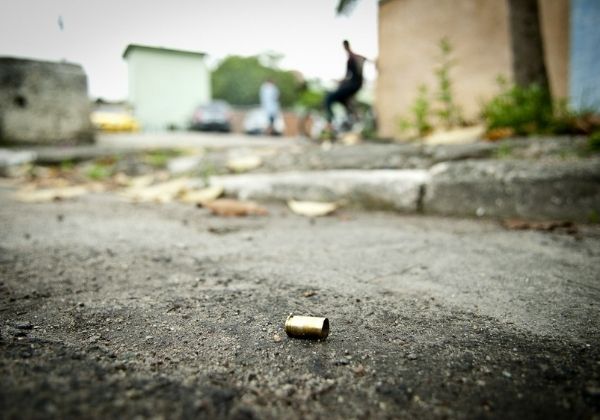 Mortes violentas caem 2,2% nos 10 primeiros meses de 2023, diz Ministério da Justiça