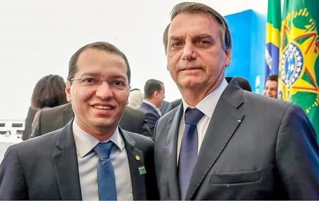 Bolsonarista declarado, ex-deputado Tito se filia ao PT de Barreiras