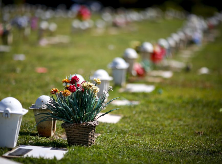 Julho foi o mês da pandemia com mais mortes registradas no Brasil