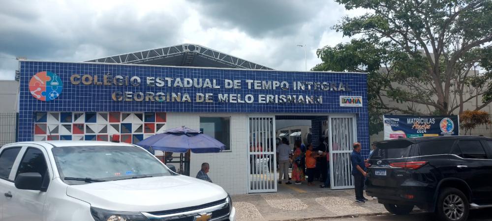 Jerônimo Rodrigues participa de aula inaugural da rede estadual de ensino