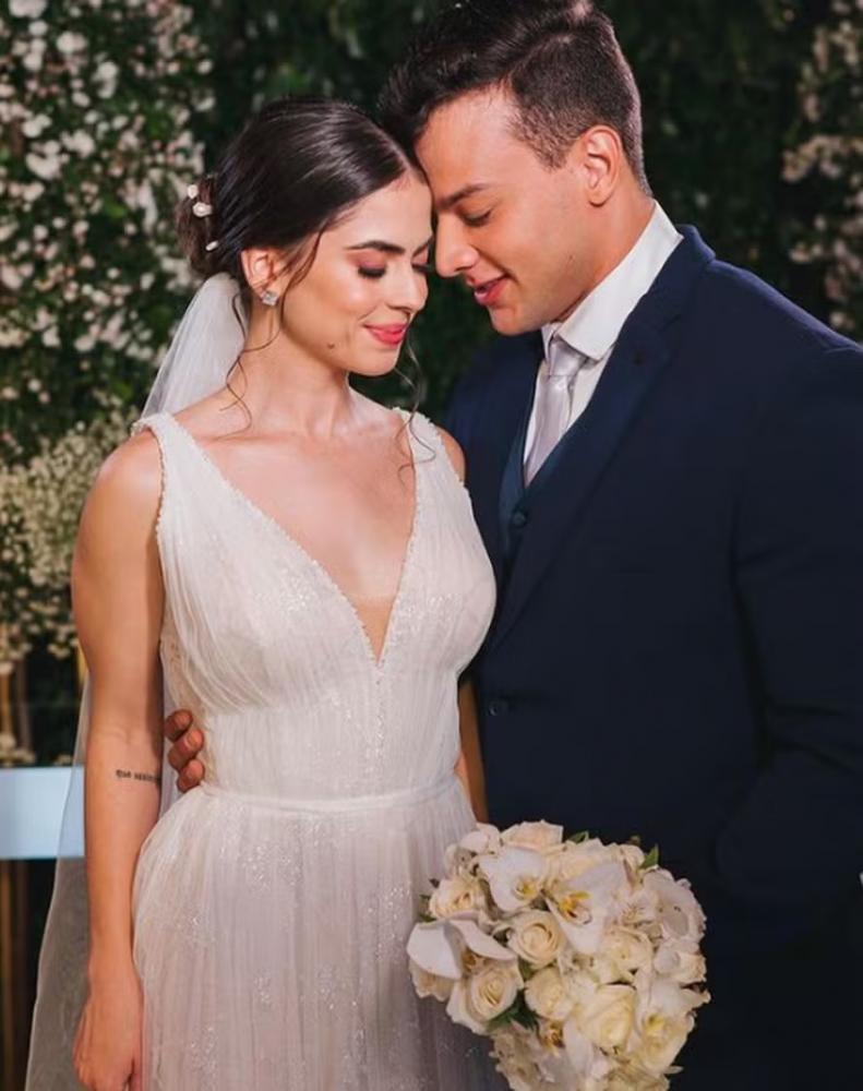 Filha e genro de família 'agro' que fez fortuna com plantação de maconha na Bahia são presos pela PF