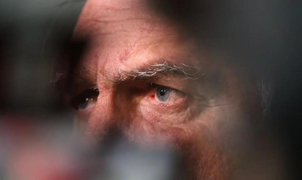 Bolsonaro é indiciado por fraude em cartão de vacinação contra covid