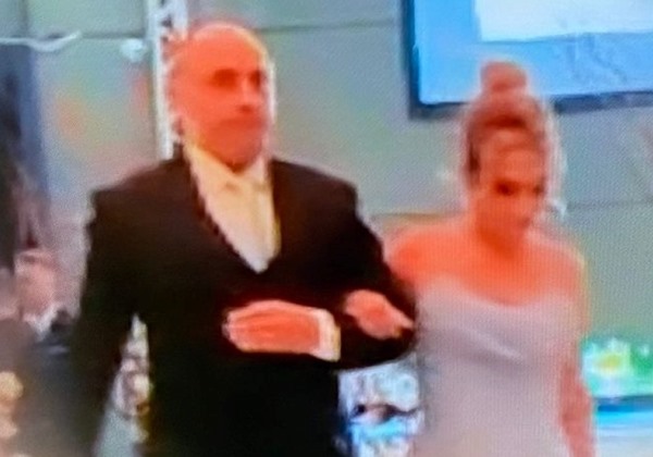 Alexandre Nardoni e Anna Carolina Jatobá vão à festa de casamento como padrinhos