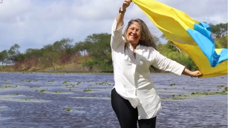 Prefeita baiana inova e passa a dormir com os moradores da cidade; entenda