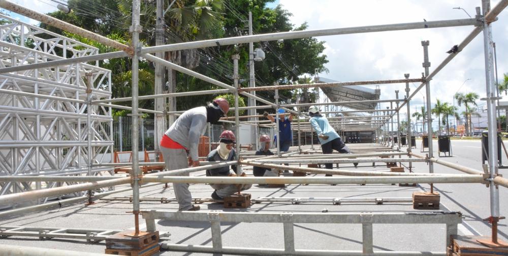 A menos de um mês da Micareta, montagem dos camarotes está a todo vapor