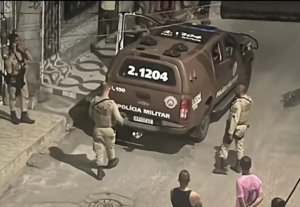 Policial militar é morto a tiros após deixar partida de futebol em Periperi