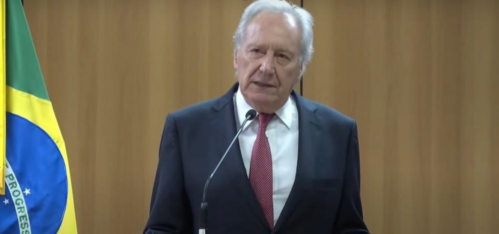 Lewandowski divulga que deleção premiada de Ronnie Lessa foi homologada por Moraes